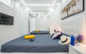 Villa Andrea,Heated Pool, Optical Fibre